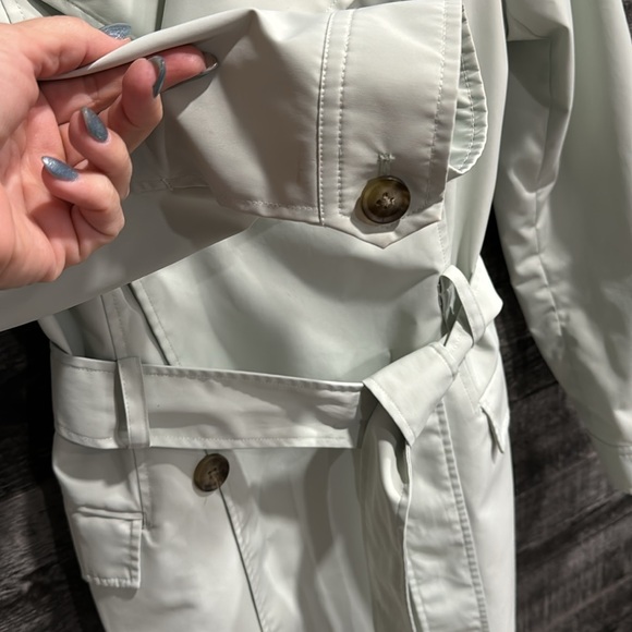 RW&CO Rain Jacket - Picture 3 of 5